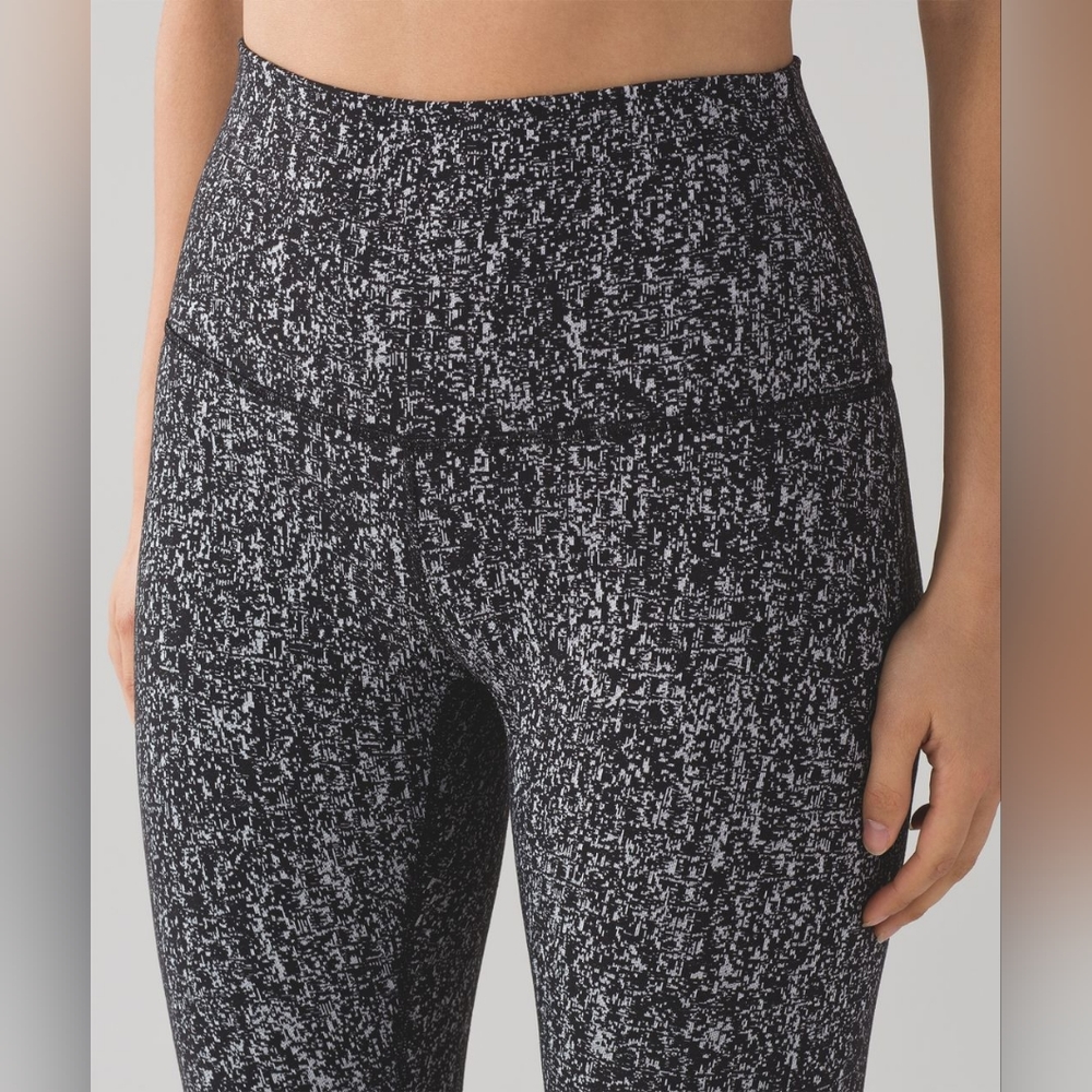 Lululemon Wunder Under Pant (Hi-Rise) Luon Suited Jacquard Black White - Picture 3 of 5